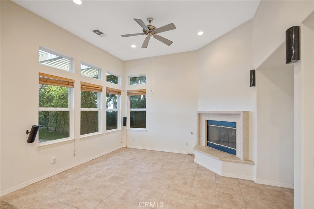 Montanya (MONTA) - Residential