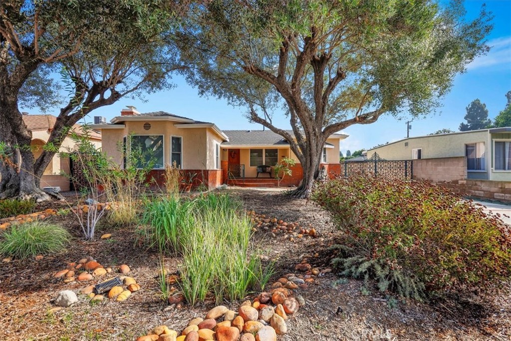 4520 PEPPERWOOD Avenue