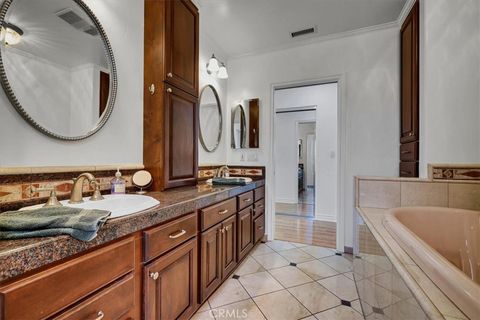 4520 PEPPERWOOD Avenue Long Beach CA 90808