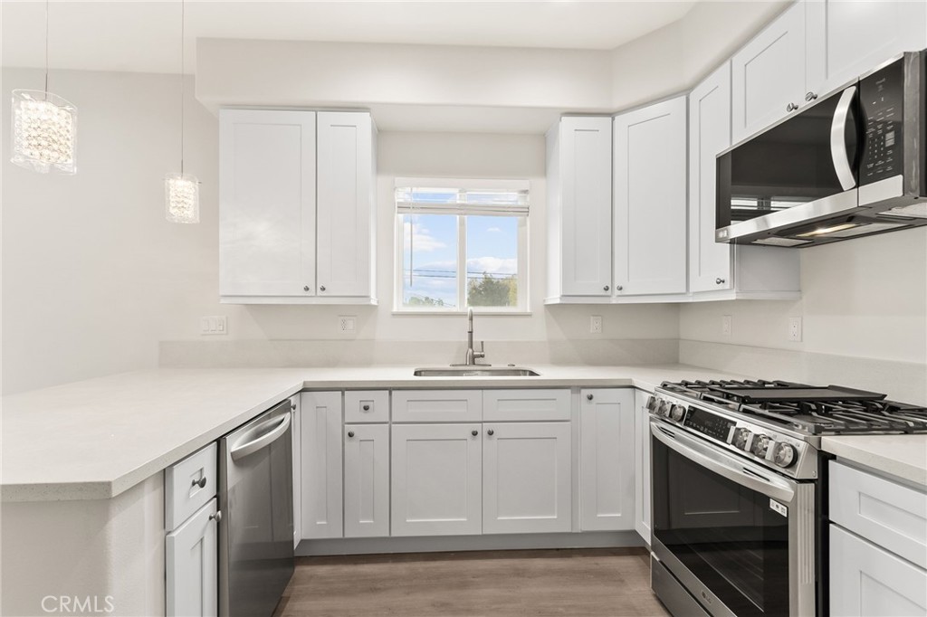 Lakewood City/Lakewood (LCK) - Residential Lease