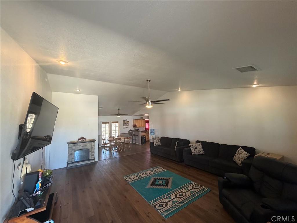 6781 Palisade Way