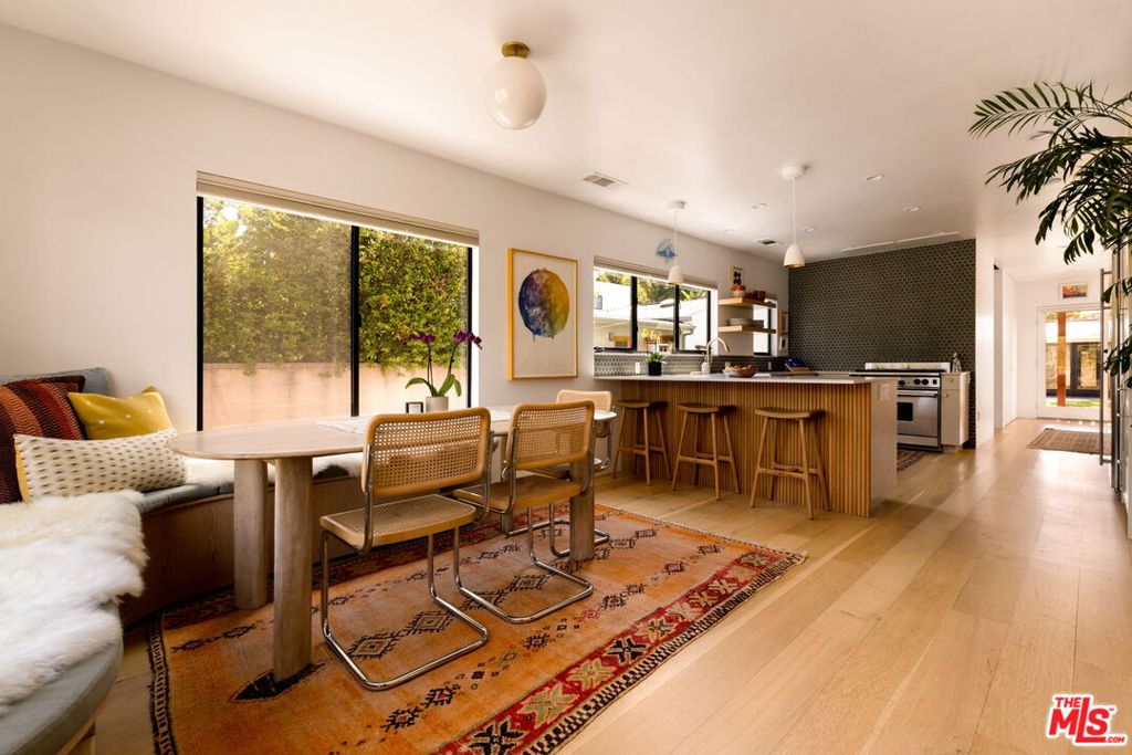 2013 Walnut Avenue