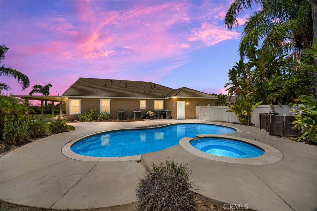 1909 Crystal Cove Court