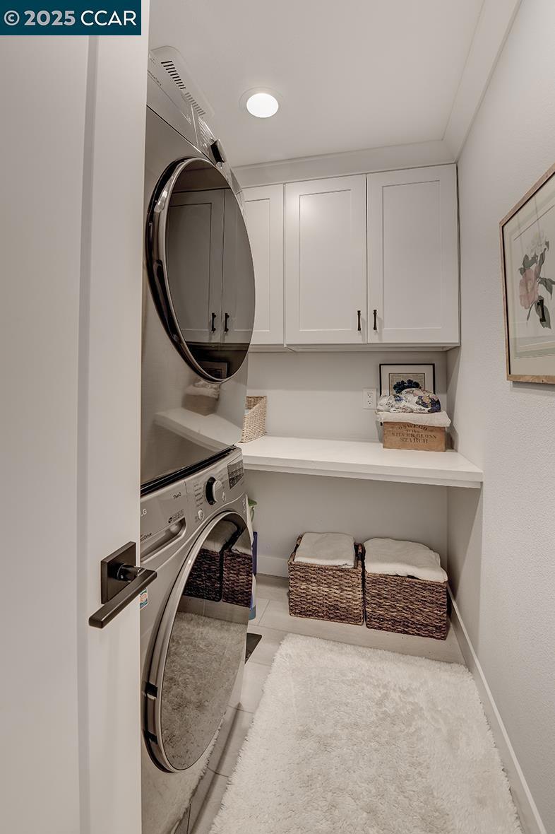 ROSSMOOR - Residential