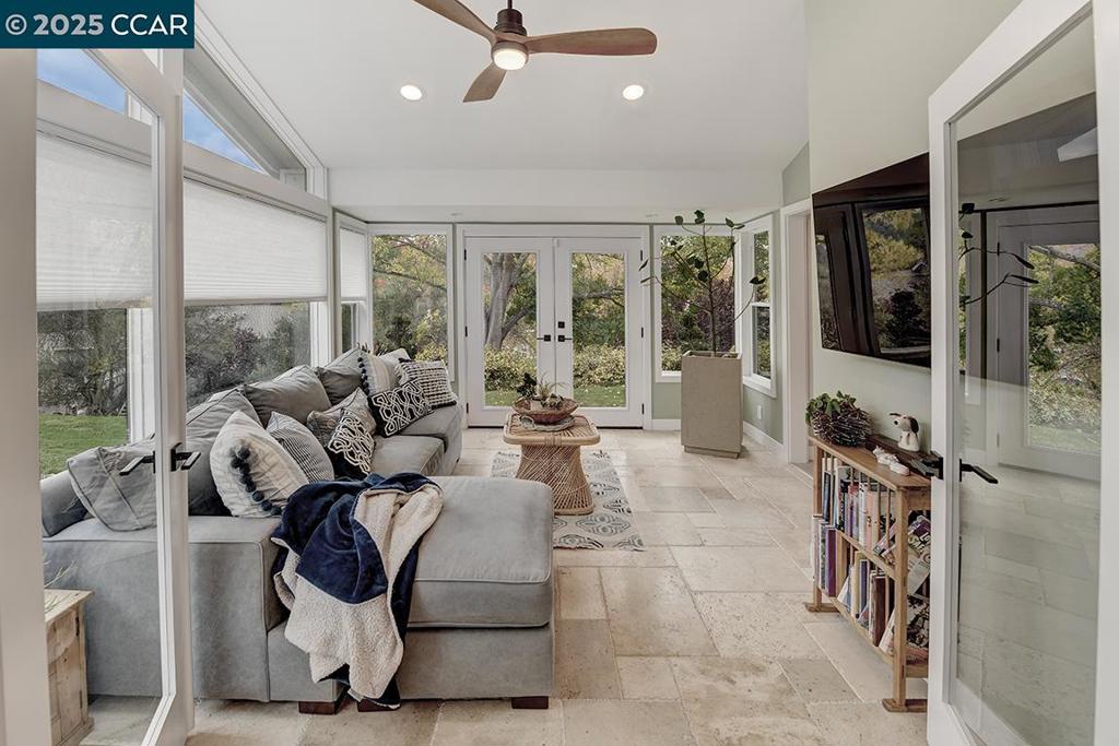 ROSSMOOR - Residential