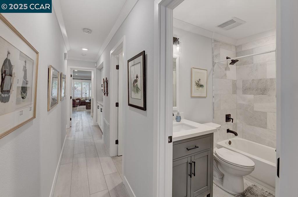 ROSSMOOR - Residential