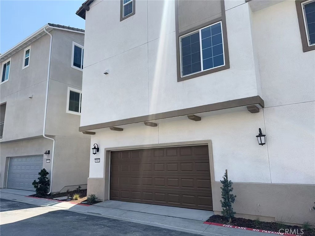 Brand NEW property and Condominium, end unit, all appliances are brand new, including the refrigerator, washer and dryer, never been lived in!!! 4 Bedrooms, 3.5 baths and 2 car garage. Short minute drive to Costco, 99 Ranch Supermarket, Ralphs, Vons, Starbucks, Banks, and many many more.