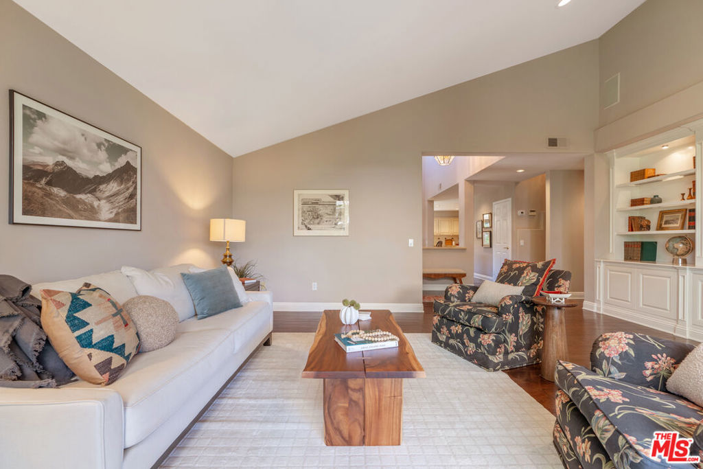 4303 Park Paloma