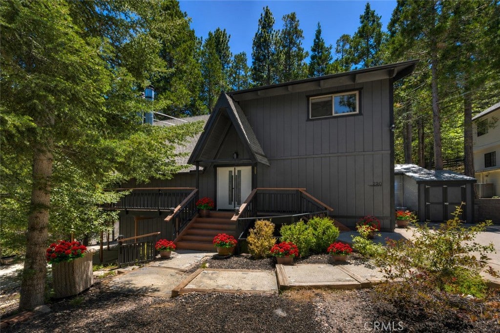 260 El Dorado Drive