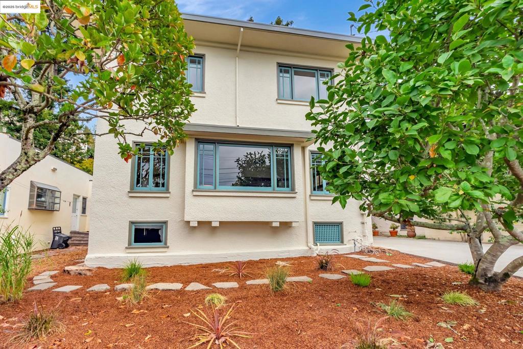 BERKELEY HILLS - Residential