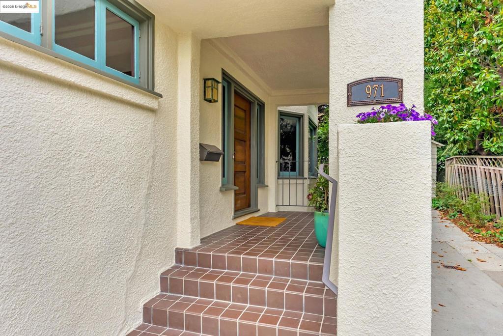 BERKELEY HILLS - Residential