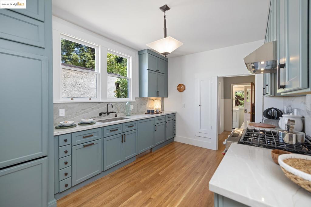 BERKELEY HILLS - Residential