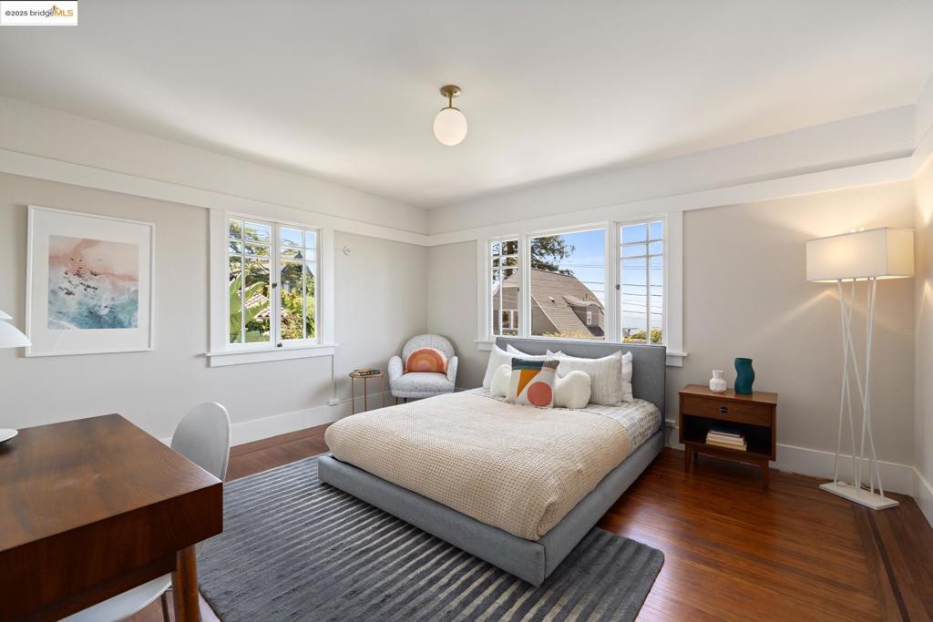 BERKELEY HILLS - Residential