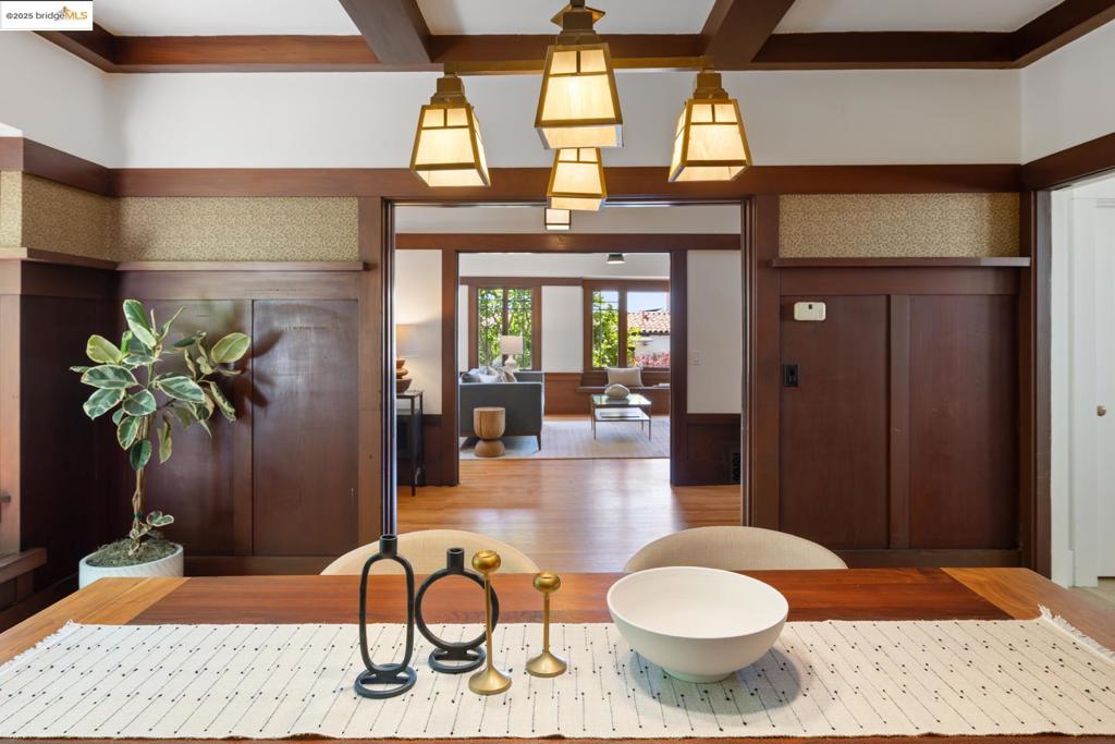 BERKELEY HILLS - Residential