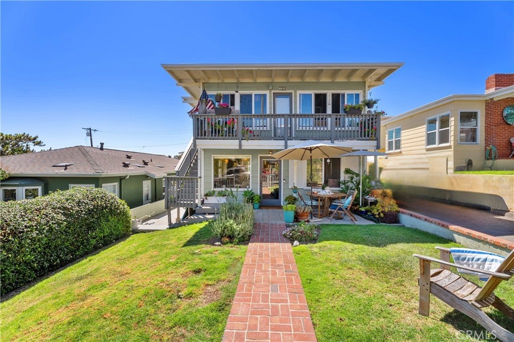 272 Beverly ST