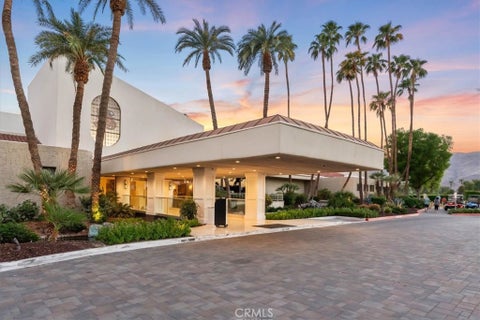 Photo of 44 Mount Holyoke Dr, Rancho Mirage, CA 92270 (MLS # CV26215214)