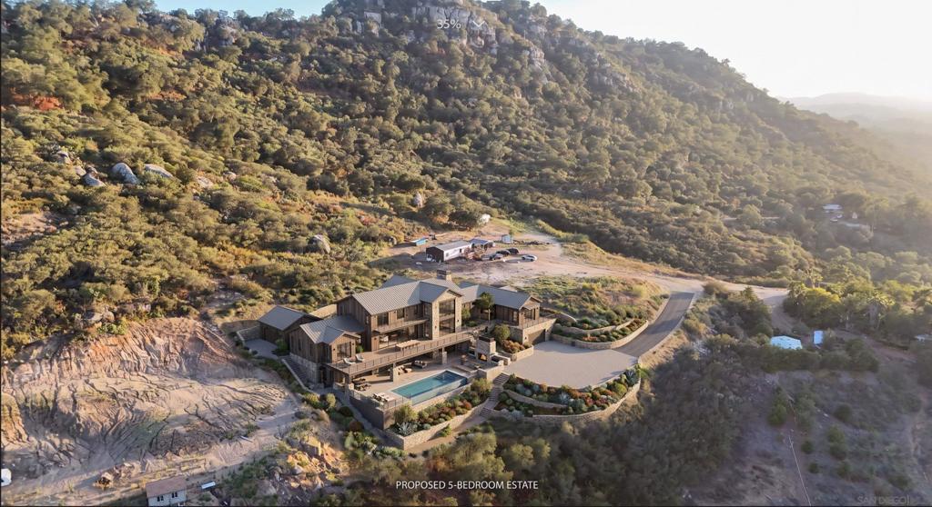 14683 Woods Valley