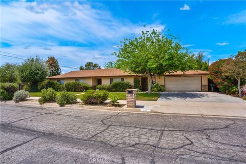 Photo of 591 S Juanita St, Hemet, CA 92543 (MLS # SW26089498)
