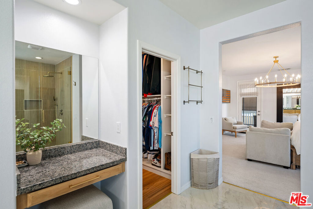 Lexington - Residential