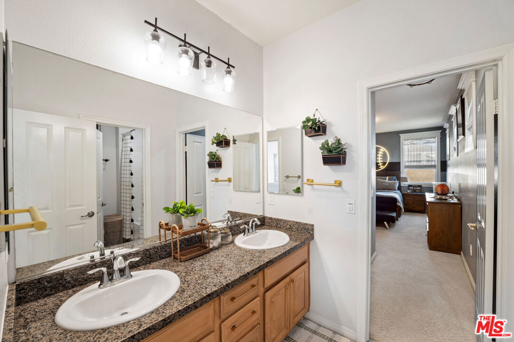 Lexington - Residential