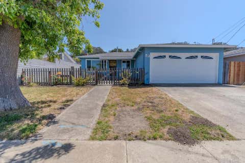 Photo of 12 Cadiz Court, Pacifica, CA 94044 (MLS # ML82056674)