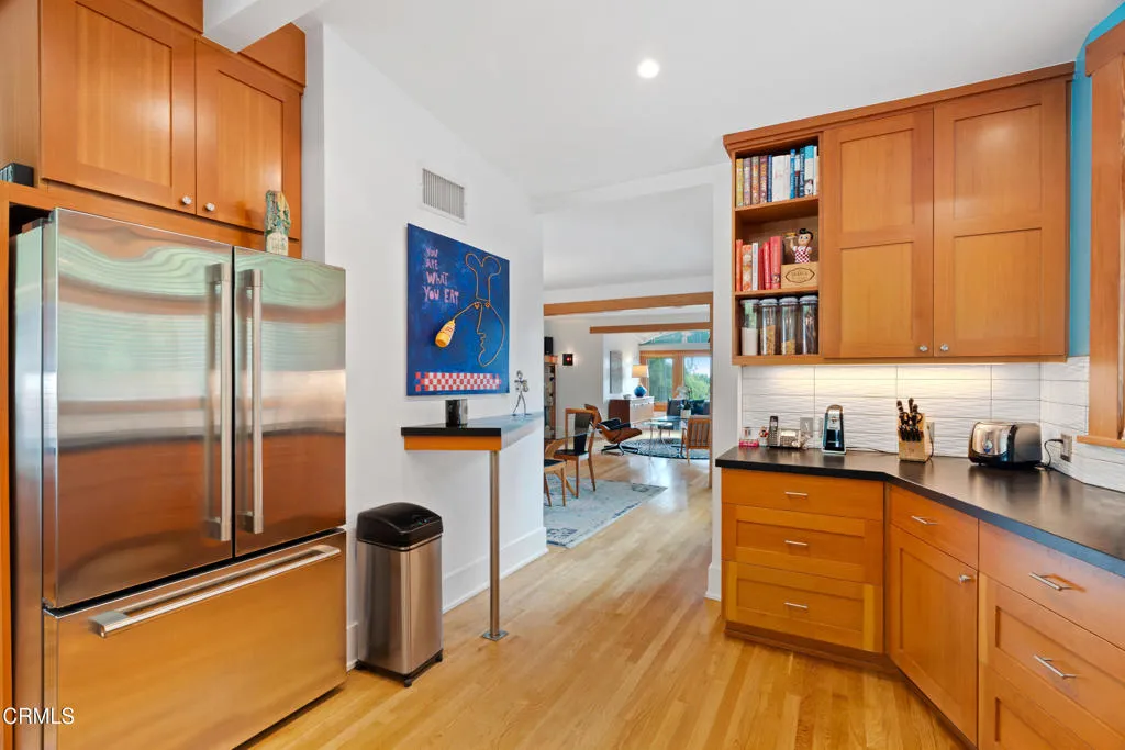 Sierra Madre, California 91024, United States, 3 Bedrooms Bedrooms, ,3 BathroomsBathrooms,Residential,Active,219790