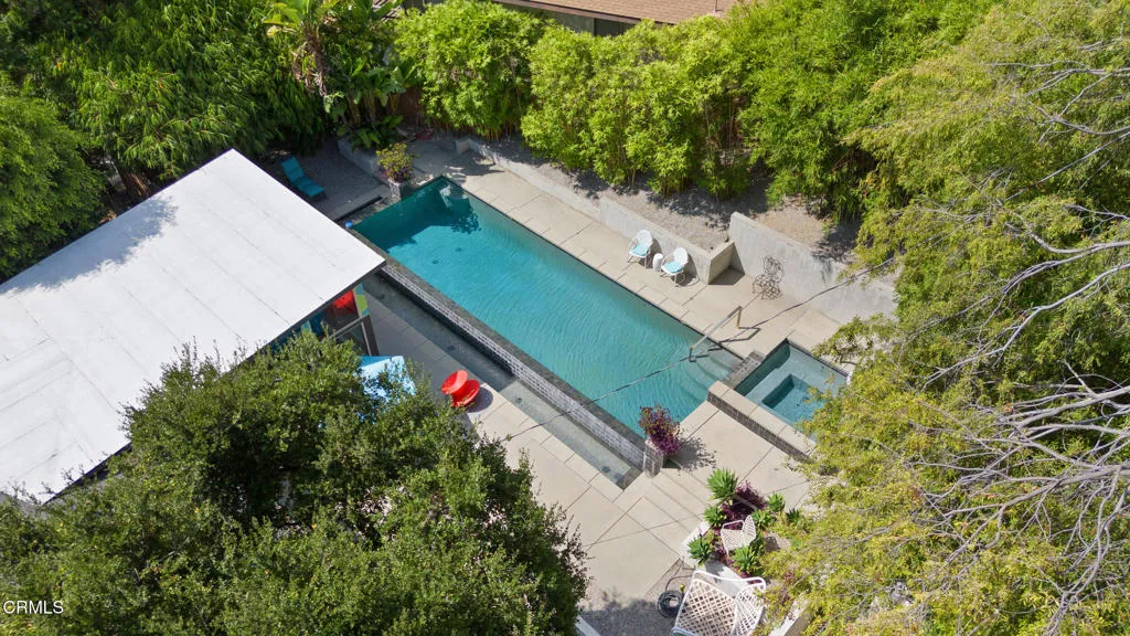 Sierra Madre, California 91024, United States, 3 Bedrooms Bedrooms, ,3 BathroomsBathrooms,Residential,Active,219790