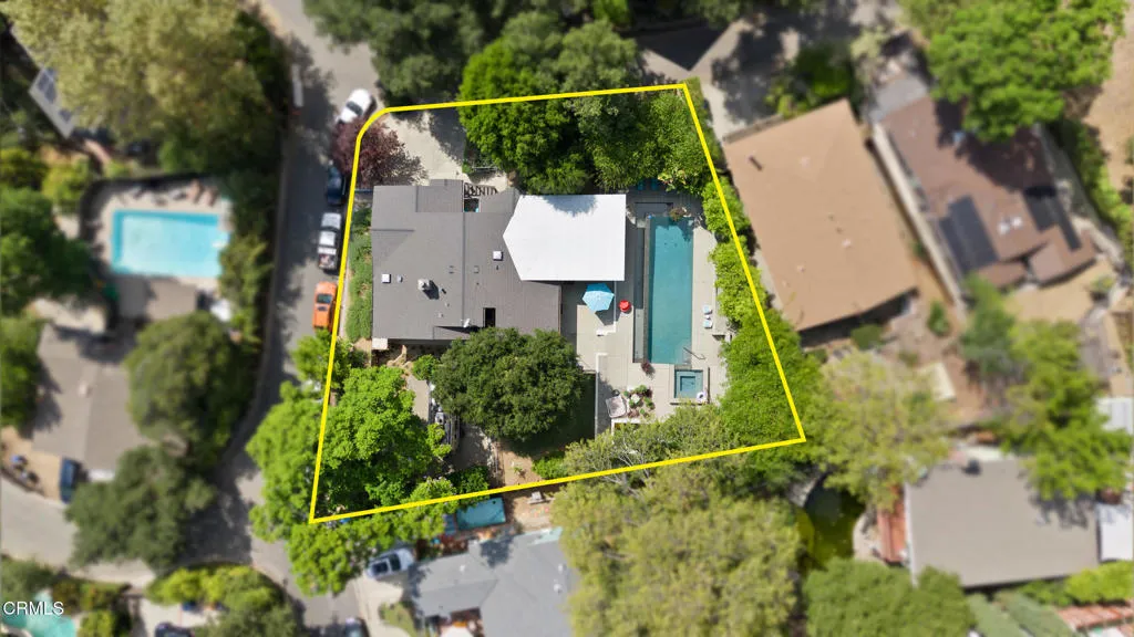 Sierra Madre, California 91024, United States, 3 Bedrooms Bedrooms, ,3 BathroomsBathrooms,Residential,Active,219790