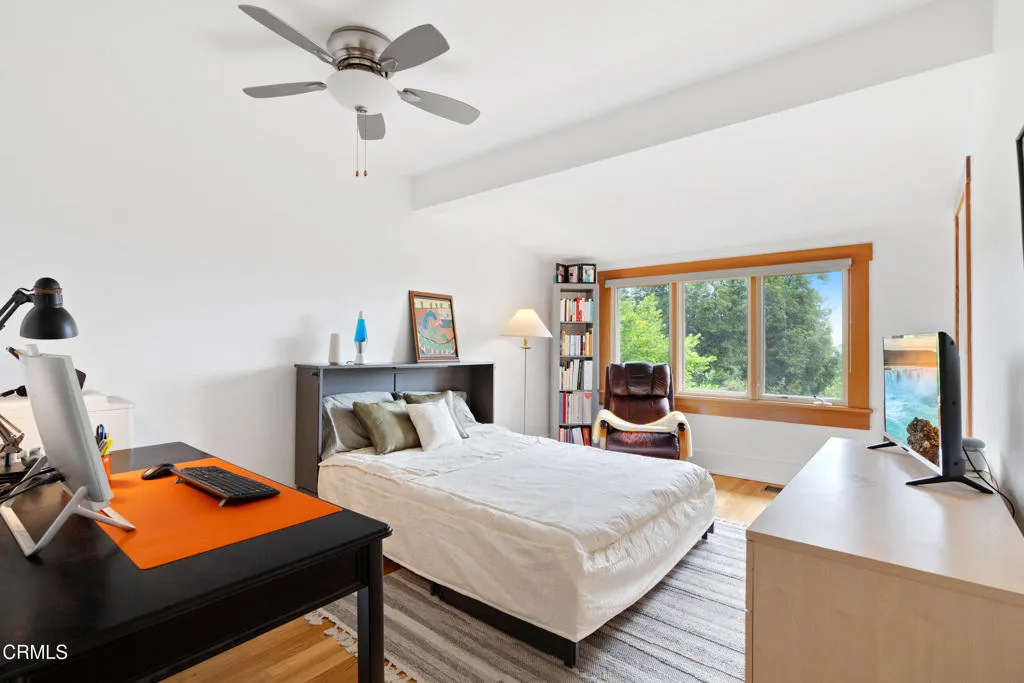 Sierra Madre, California 91024, United States, 3 Bedrooms Bedrooms, ,3 BathroomsBathrooms,Residential,Active,219790