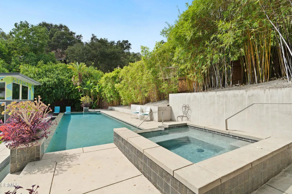 Sierra Madre, California 91024, United States, 3 Bedrooms Bedrooms, ,3 BathroomsBathrooms,Residential,Active,219790