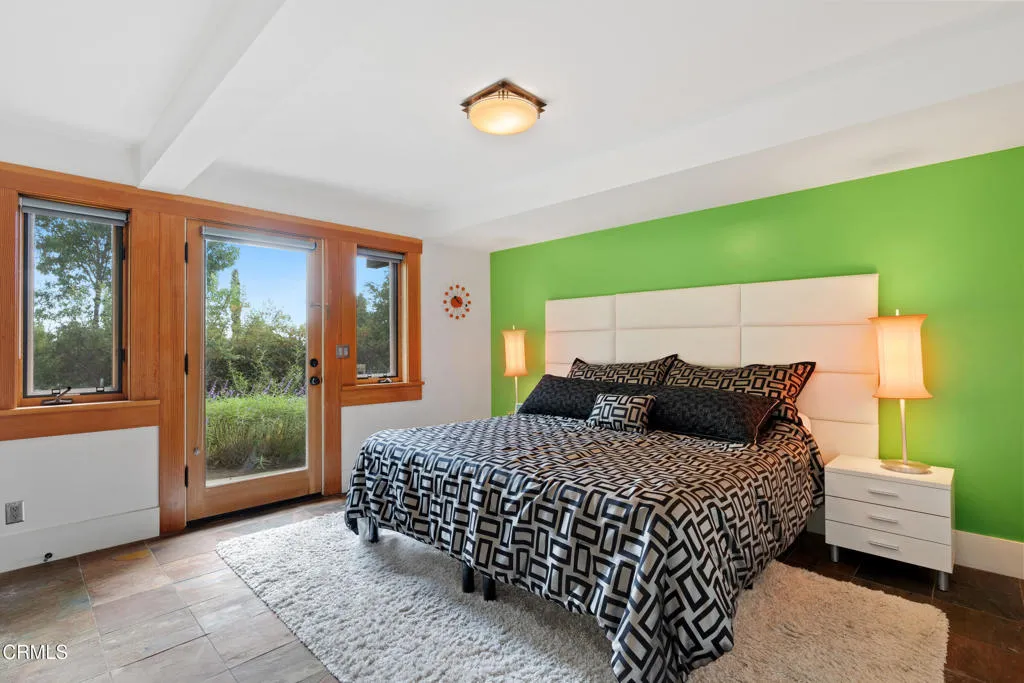 Sierra Madre, California 91024, United States, 3 Bedrooms Bedrooms, ,3 BathroomsBathrooms,Residential,Active,219790