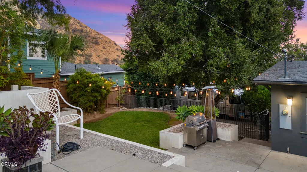 Sierra Madre, California 91024, United States, 3 Bedrooms Bedrooms, ,3 BathroomsBathrooms,Residential,Active,219790