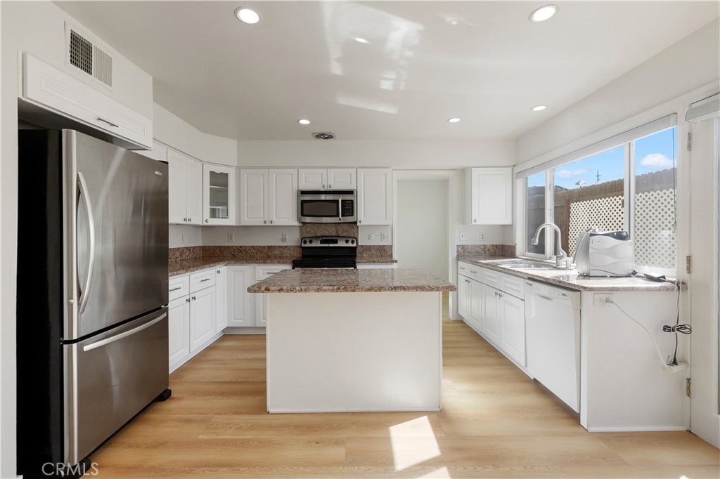 Meadowbrook - Residential