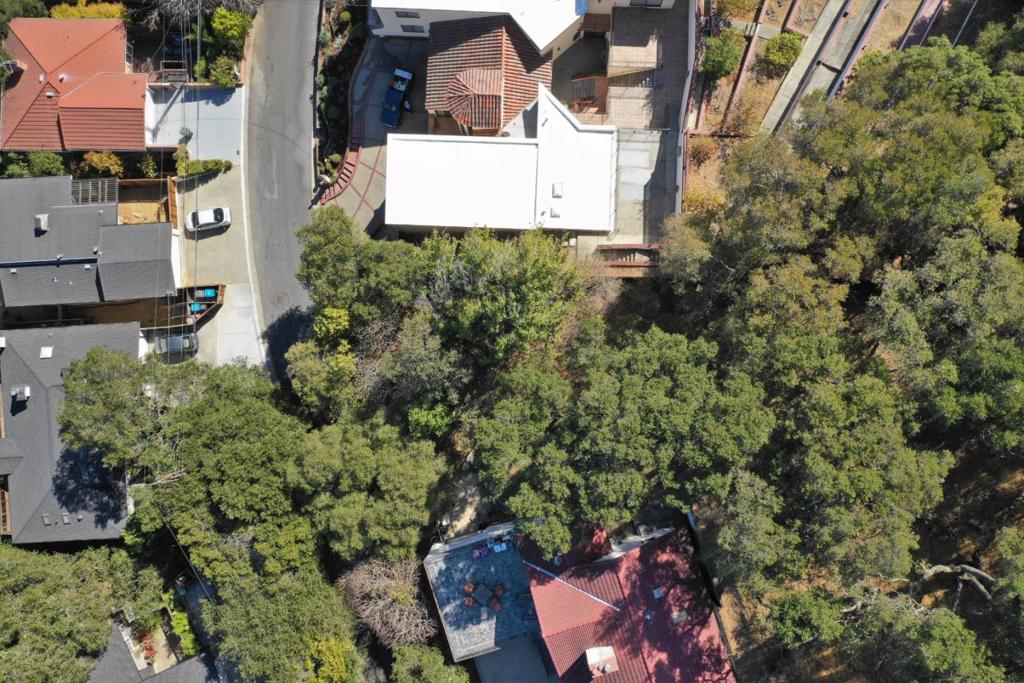 39 Madera Avenue