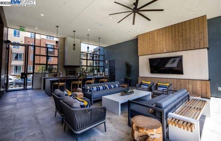 WARM SPRINGS - Residential