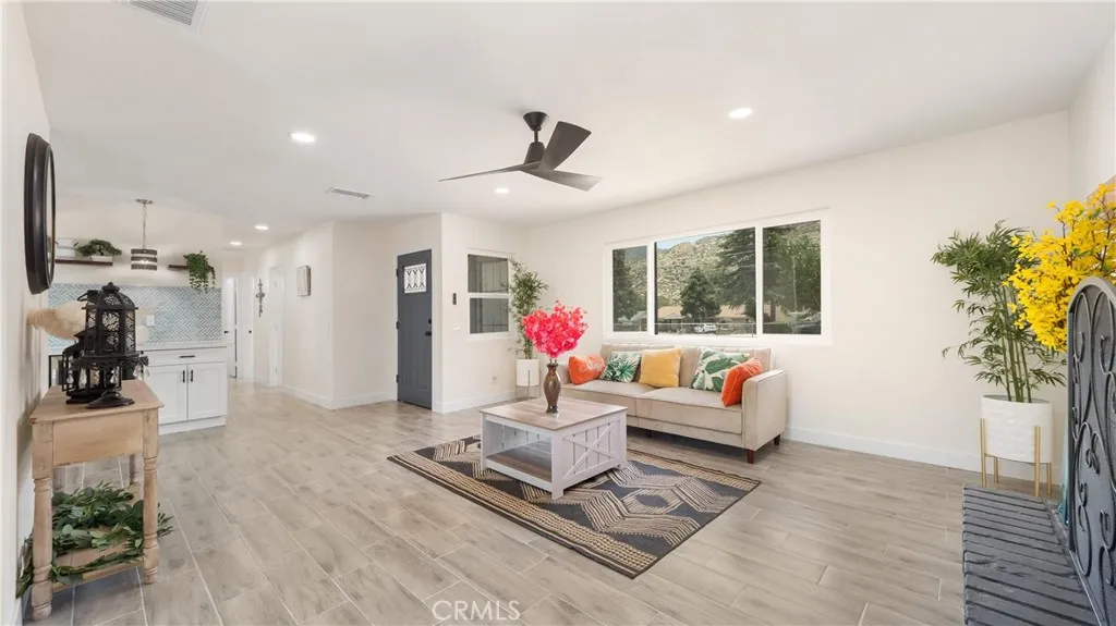 Banning, California 92220, United States, 3 Bedrooms Bedrooms, ,2 BathroomsBathrooms,Residential,Active,161387