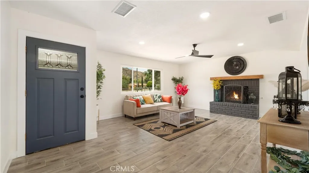 Banning, California 92220, United States, 3 Bedrooms Bedrooms, ,2 BathroomsBathrooms,Residential,Active,161387