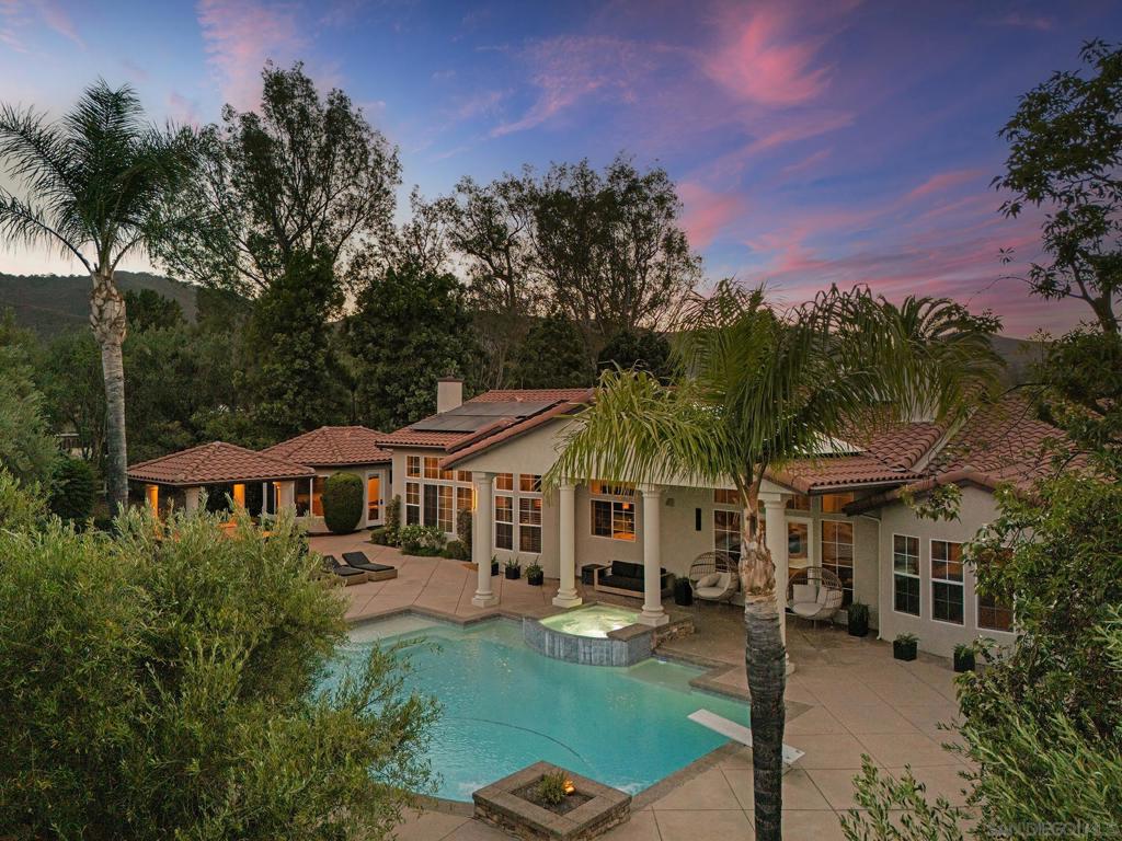 42909 Joshua Tree Ct