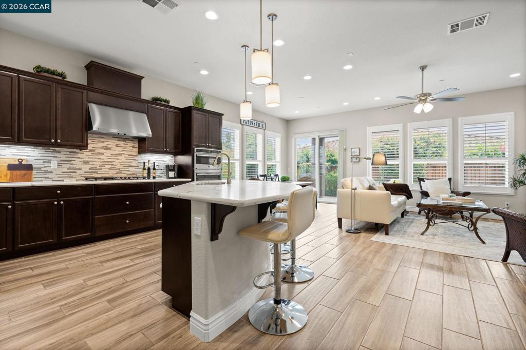 1760 MERLOT CIRCLE