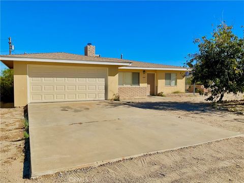 Photo of 6667 Sage Ave, 29 Palms, CA 92277 (MLS # JT25254704)