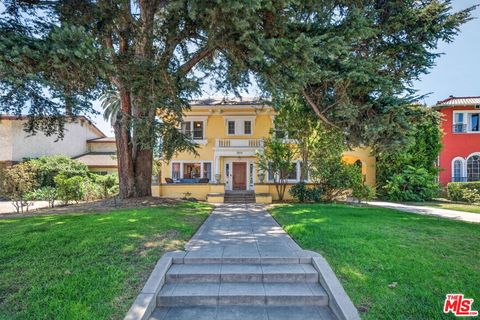 Photo of 1614 Virginia Road, Los Angeles, CA 90019 (MLS # 26843779)