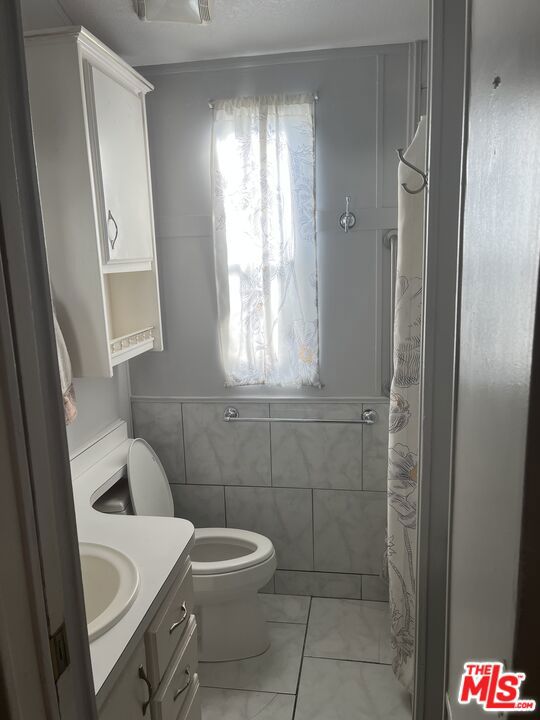 84136 Avenue 44 394