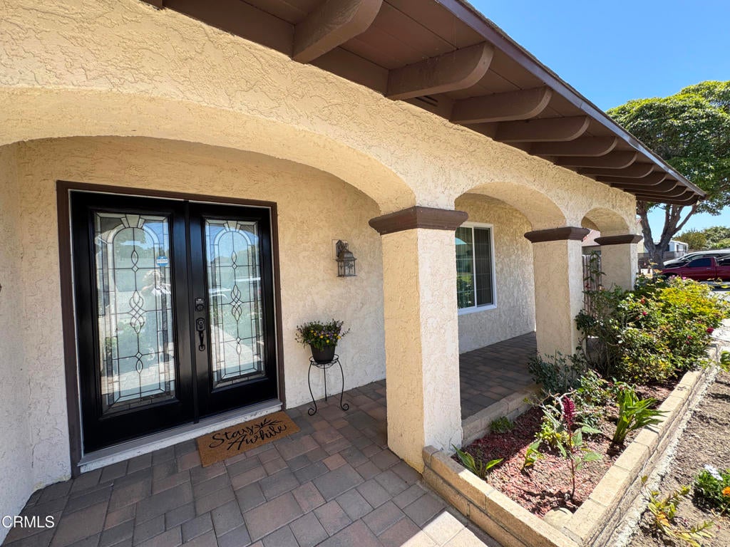 2401 El Portal Way
