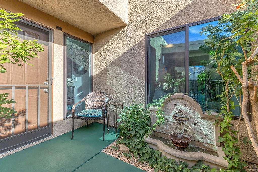 Sommerset So. Palm D - Residential