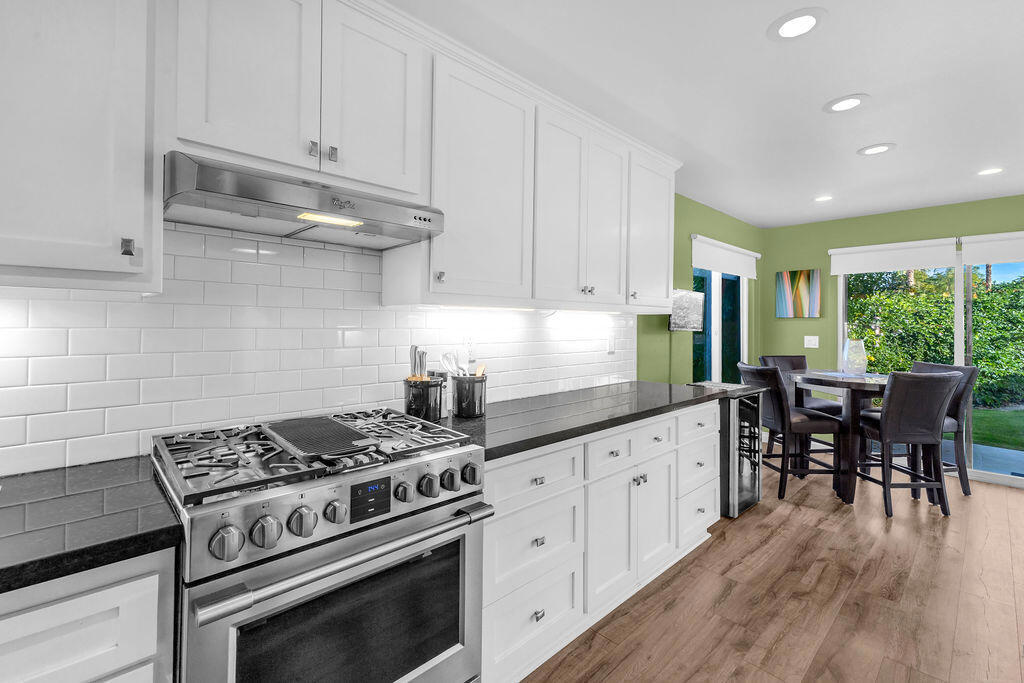 Sommerset So. Palm D - Residential