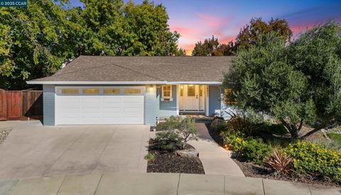 Photo of 6033 Ashley Ct Ct, Pleasanton, CA 94588 (MLS # 41116456)
