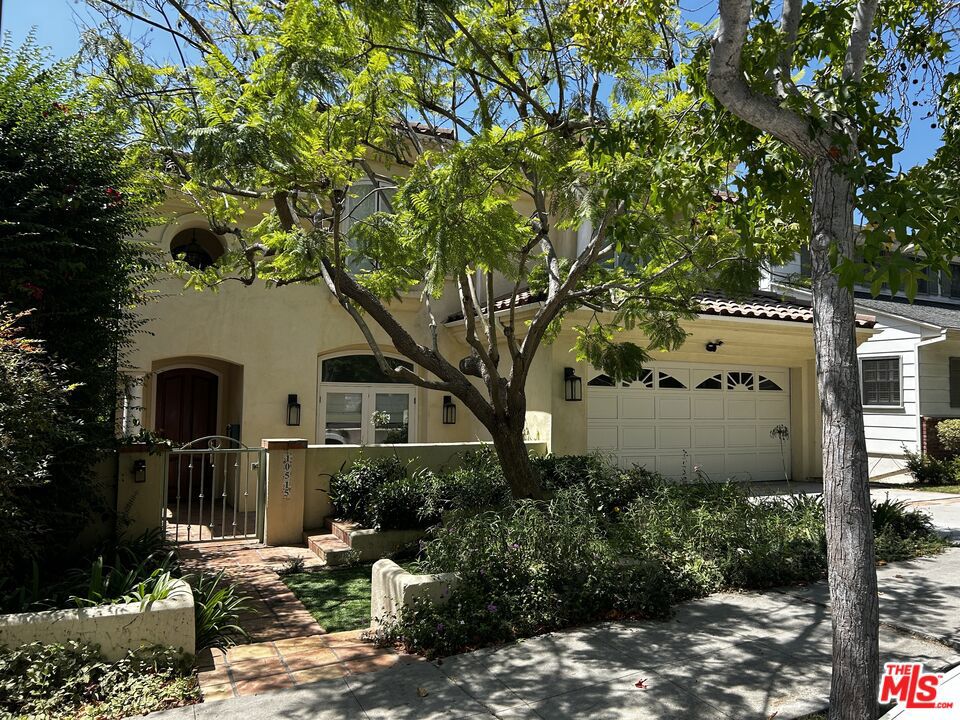 This beautifully refreshed 4-bedroom, 3.5-bath home is located in the desirable Cheviot Hills neighborhood. It's situated within the well-regarded Overland Elementary School district, ideal for families. Two of the bathrooms are ensuite, and the home offers plenty of storage throughout. There's also a versatile work studio just off the garage, perfect for remote work or hobbies. The home is a short walk to the popular John O'Groats restaurant and nestled in a friendly, walkable community near Rancho Park Golf Course. Commuting is easy with convenient access to both the 10 and 405 freeways, making this residence a great blend of comfort, convenience, and lifestyle.