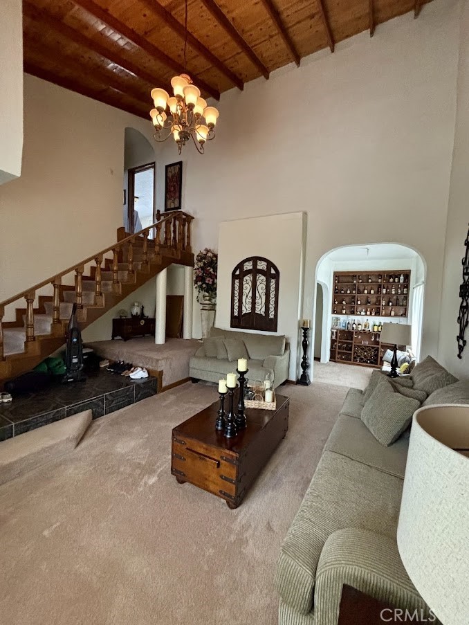 6112 Eliseo Castañeda