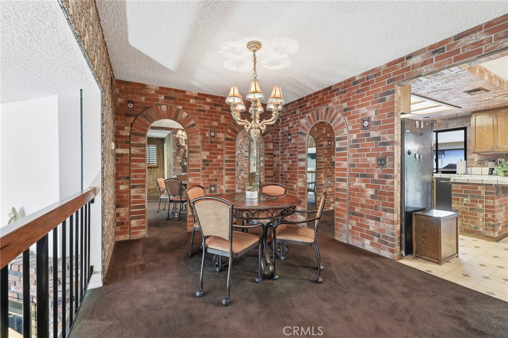 7100 Balboa Boulevard 1003