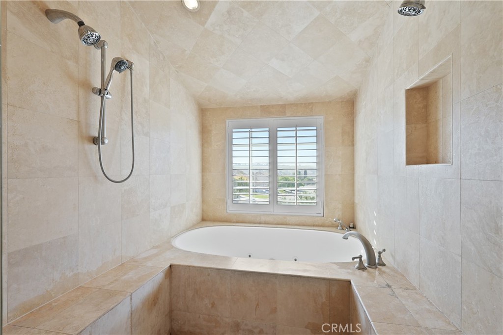 Hilltop Place (HP) - Residential